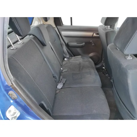 SUZUKI SWIFT BERLINA (MZ) '2006 * AZUL