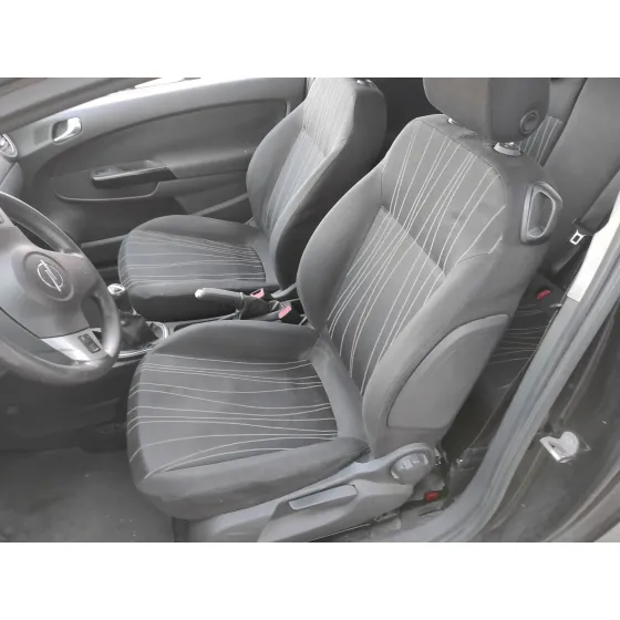 OPEL CORSA D '2009 1.4 16V NEGRO