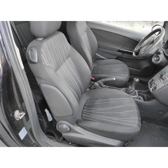 OPEL CORSA D '2009 1.4 16V NEGRO