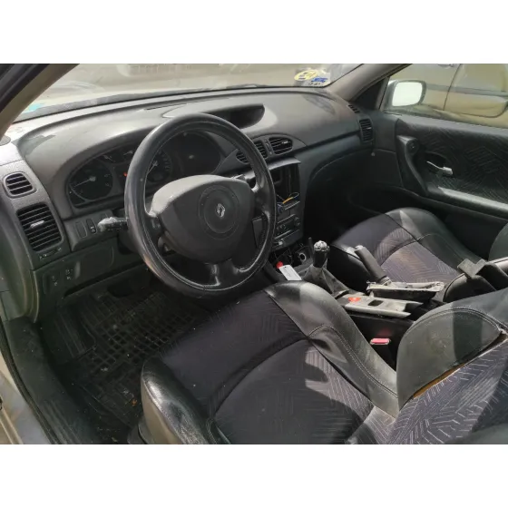 RENAULT LAGUNA II (BG0) '2003 2.0 PLATA