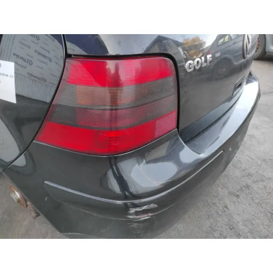 VOLKSWAGEN GOLF IV BERLINA (1J1) '2001 1.9 TDI NEGRO