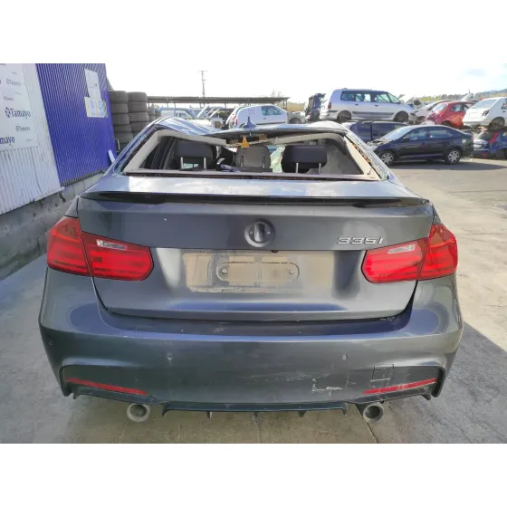 BMW SERIE 3 LIM. (F30) '2013 335I GRIS