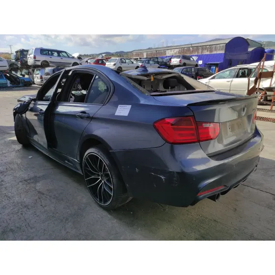 BMW SERIE 3 LIM. (F30) '2013 335I GRIS