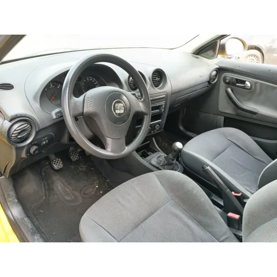 Seat IBIZA III (6L1) 2002