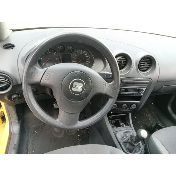 Seat IBIZA III (6L1) 2002