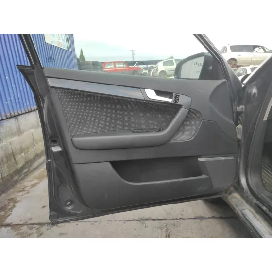 AUDI A3 SPORTBACK (8P) '2005 * NEGRO