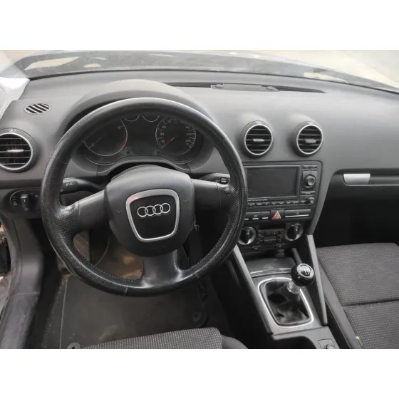 AUDI A3 SPORTBACK (8P) '2005 * NEGRO