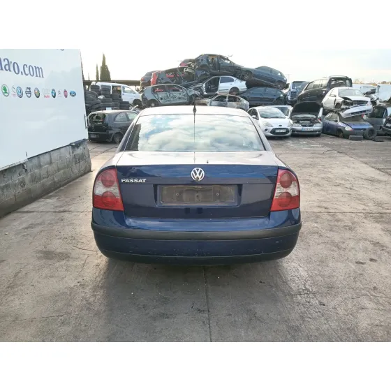 Volkswagen PASSAT B5.5 (3B3) 2000