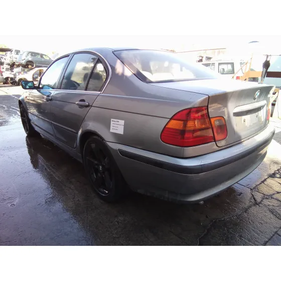 BMW SERIE 3 BERLINA (E46) '2004 2.0 16V DIESEL CAT PLATA