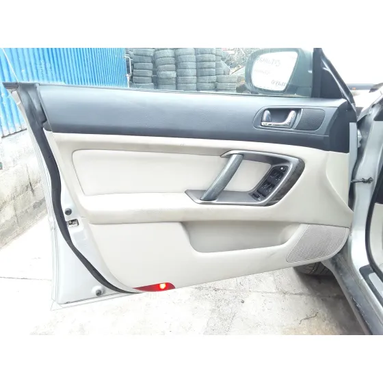 SUBARU LEGACY FAMILIAR/OUTBACK B13 (BP) '2005 * PLATA
