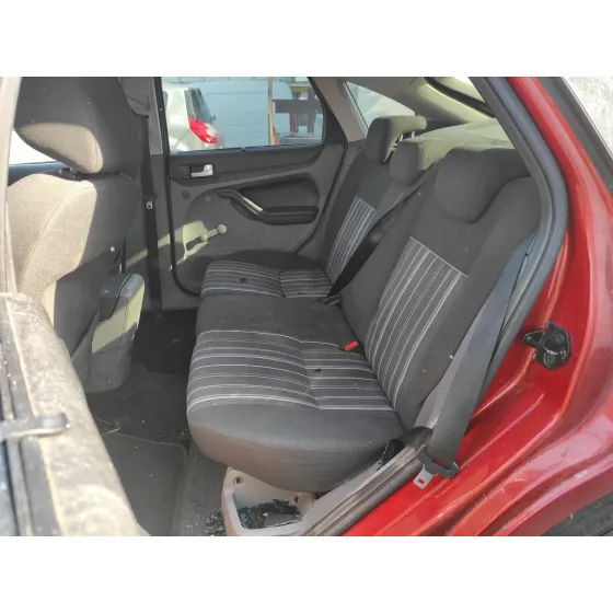 FORD FOCUS BERLINA (CAP) '2008 1.6 TDCI CAT ROJO