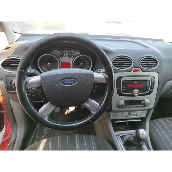 FORD FOCUS BERLINA (CAP) '2008 1.6 TDCI CAT ROJO