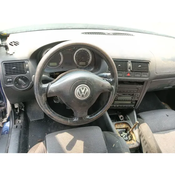 VOLKSWAGEN GOLF IV BERLINA (1J1) '2002 * AZUL