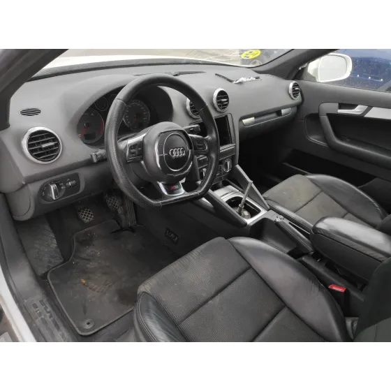 AUDI A3 SPORTBACK (8P) '2011 2.0 TDI BLANCO