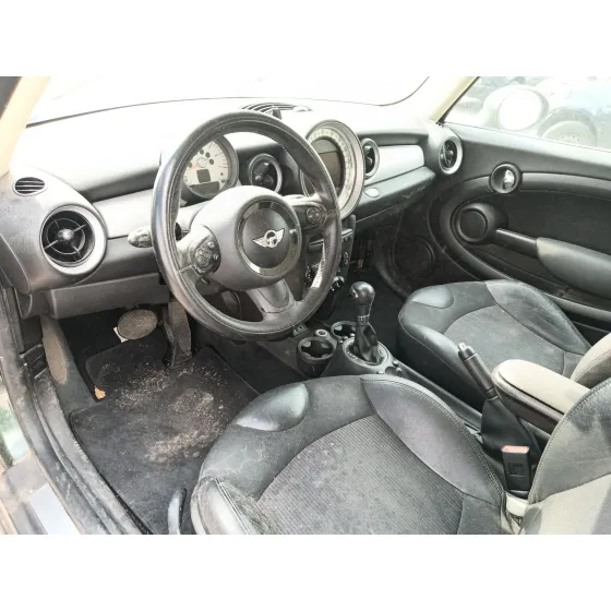 Mini MINI CLUBMAN (R55) 2011