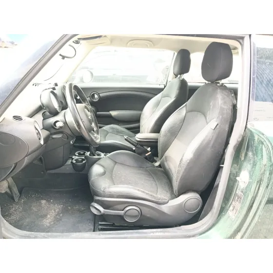 Mini MINI CLUBMAN (R55) 2011
