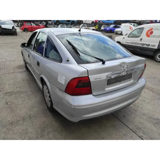 OPEL VECTRA B BERLINA '2001 2.0 DTI PLATA