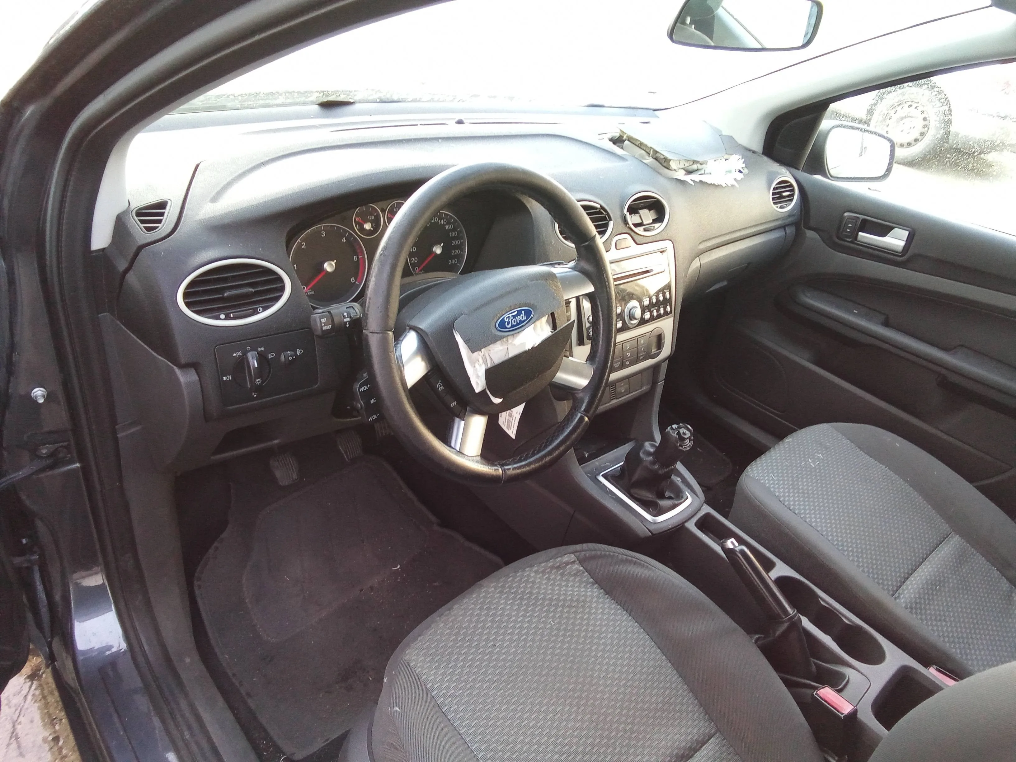 FORD FOCUS BERLINA (CAP) FORD FOCUS BERLINA (CAP) '2006 1.8 TDCI TURBODIESEL CAT GRIS OSCURO 2004