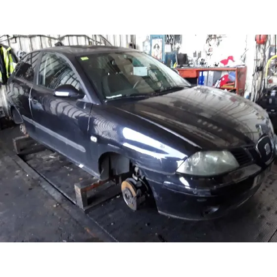 SEAT IBIZA (6L1) '2004 1.9 TDI NEGRO