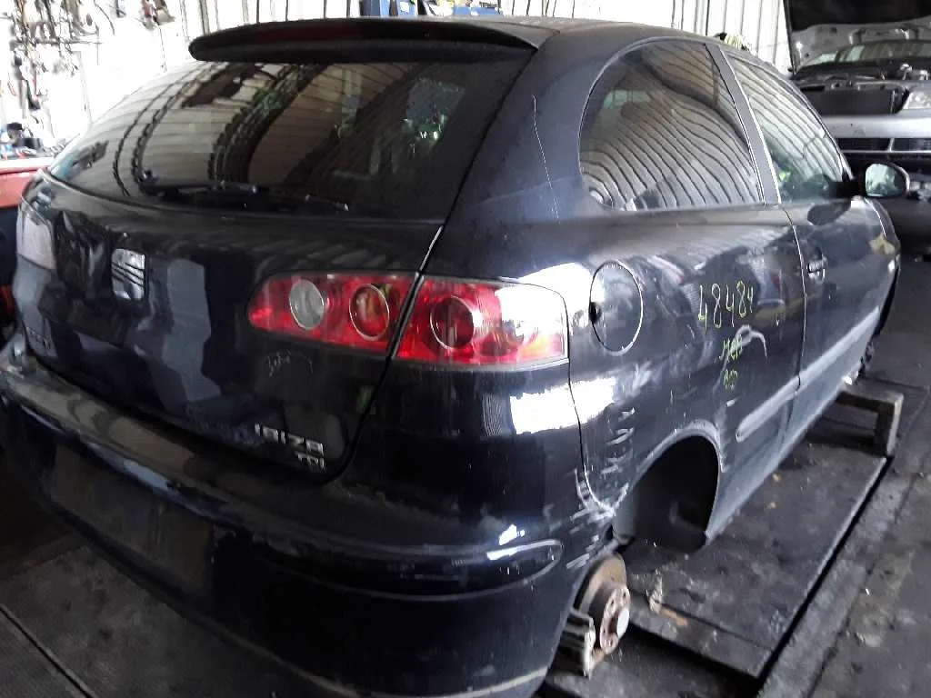 SEAT IBIZA (6L1) SEAT IBIZA (6L1) '2004 1.9 TDI NEGRO 2002