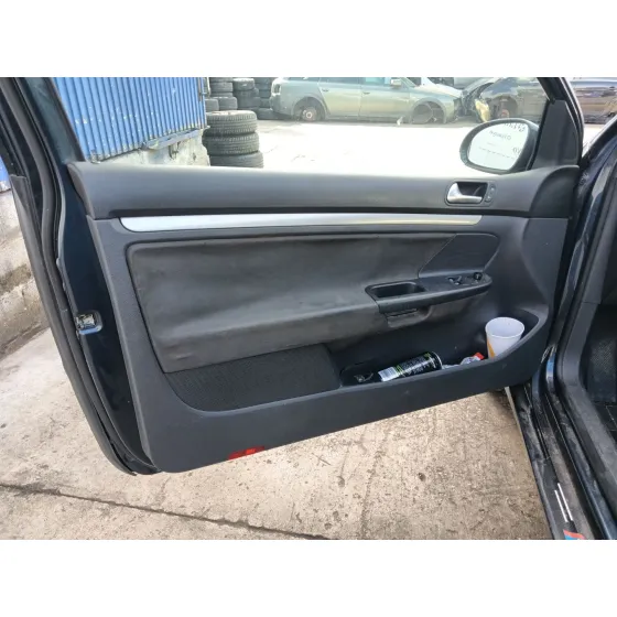 Volkswagen GOLF V (1K1) 2003