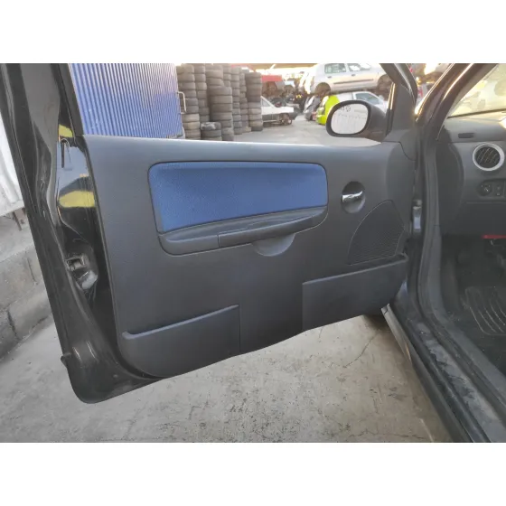 CITROEN C2 '2006 * NEGRO
