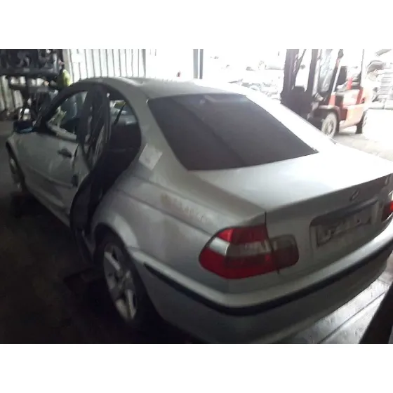 BMW SERIE 3 BERLINA (E46) '2005 318D GRIS
