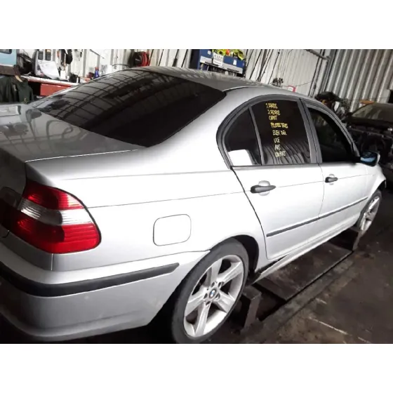 BMW SERIE 3 BERLINA (E46) '2005 318D GRIS