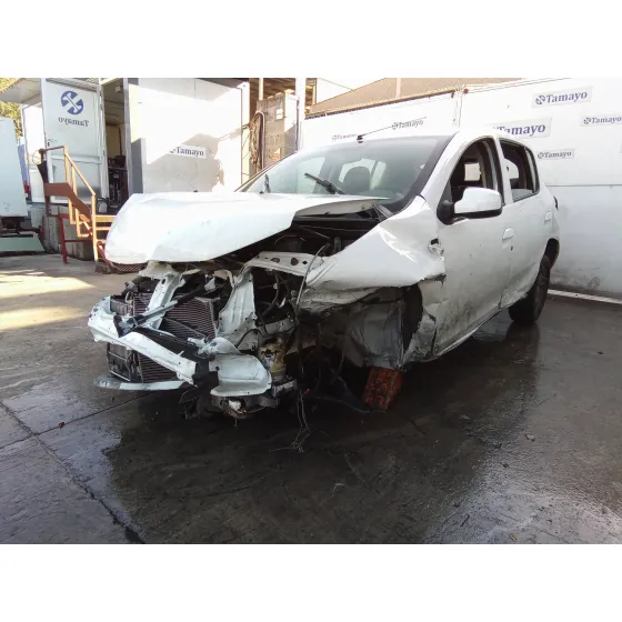 DACIA SANDERO '2015 1.5 DCI DIESEL FAP CAT BLANCO