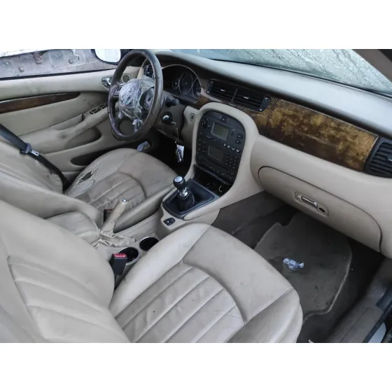 JAGUAR X-TYPE '2004 2.0 DIESEL CAT AZUL
