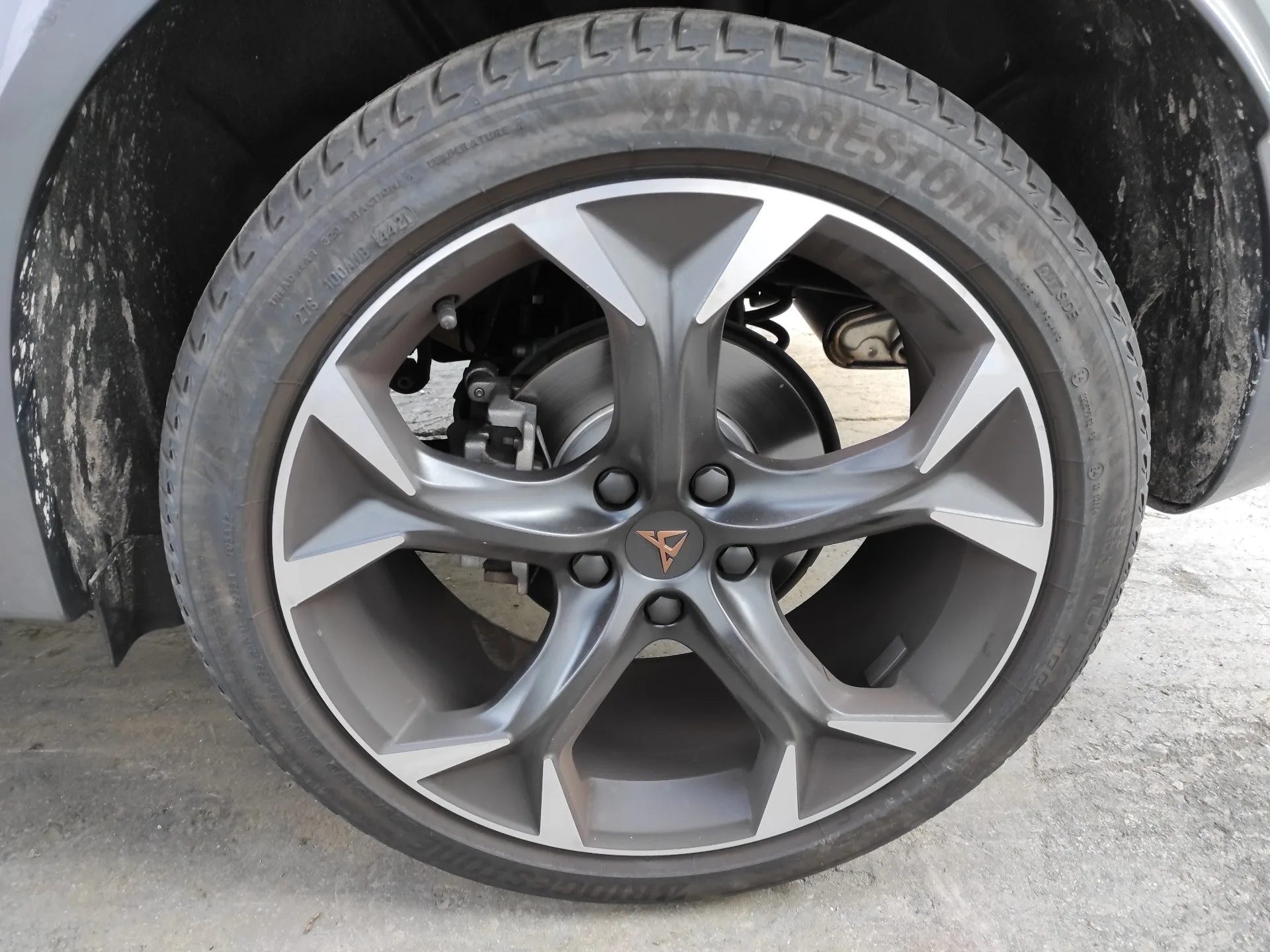CUPRA FORMENTOR CUPRA FORMENTOR '2022 KM (FM6) GRIS OSCURO 2020