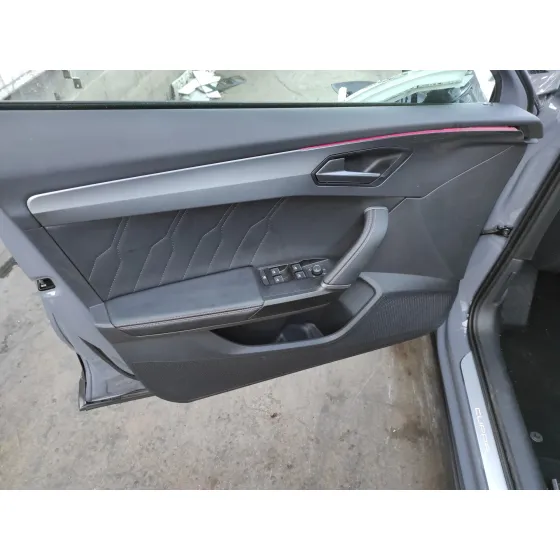 CUPRA FORMENTOR '2022 KM (FM6) GRIS OSCURO