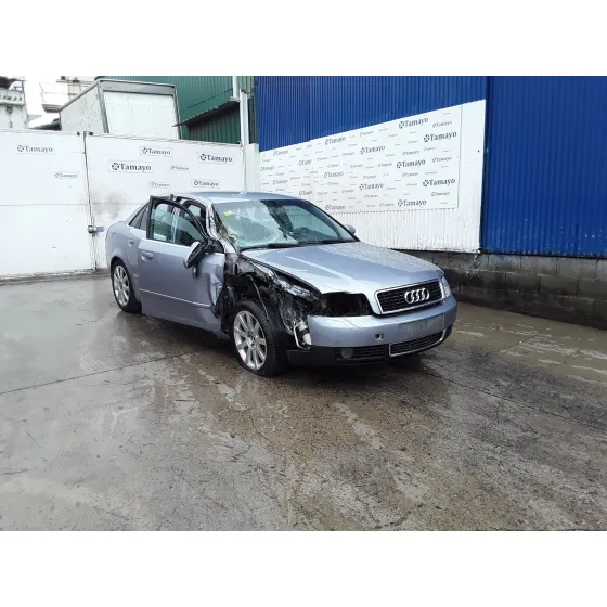 AUDI A4 BERLINA (8E) '2004 * PLATA