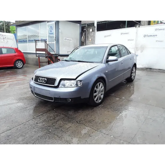 AUDI A4 BERLINA (8E) '2004 * PLATA