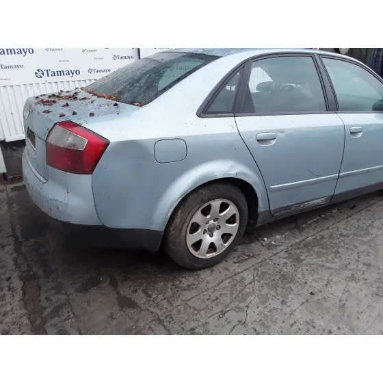 AUDI A4 BERLINA (8E) '2003 * AZUL