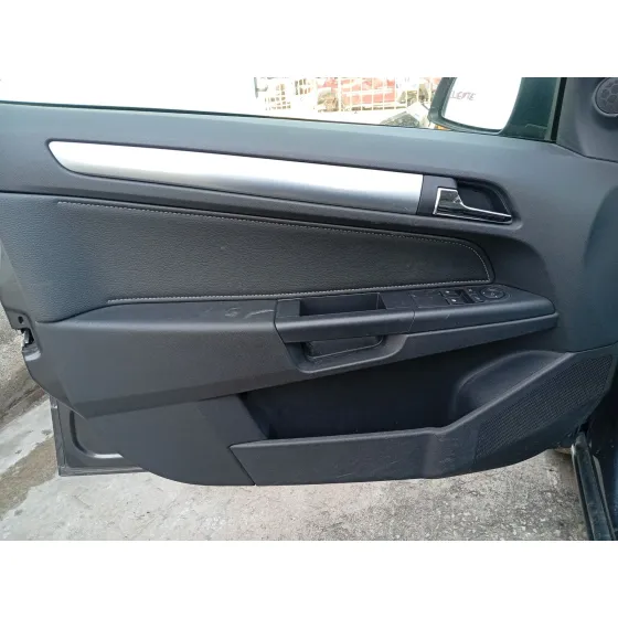 Opel ASTRA H (A04) 2004