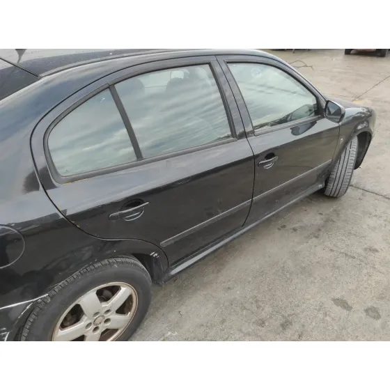 SKODA OCTAVIA BERLINA (1U2) '2007 1.9 TDI NEGRO