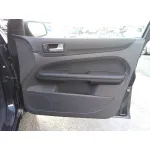 FORD FOCUS BERLINA (CAP) FORD FOCUS BERLINA (CAP) '2005 1.6 16V CAT NEGRO 2004