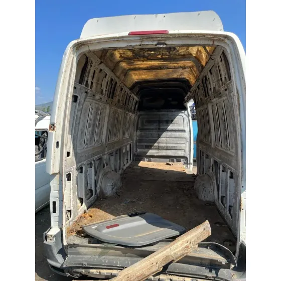 VOLKSWAGEN CRAFTER CAJA CERRADA '2008 * BLANCO