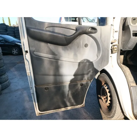 Mercedes-Benz SPRINTER 3-T FURGONETA (B903) 2000