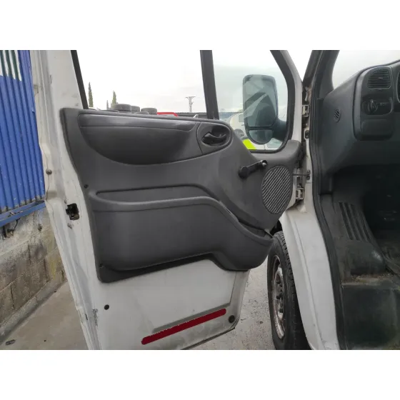 FORD TRANSIT FURGON (E_ _) (EAL, EAS) '2002 2.5TD BLANCO
