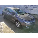 OPEL ASTRA J LIM. OPEL ASTRA J LIM. '2010 1.7 16V CDTI GRIS OSCURO 2009