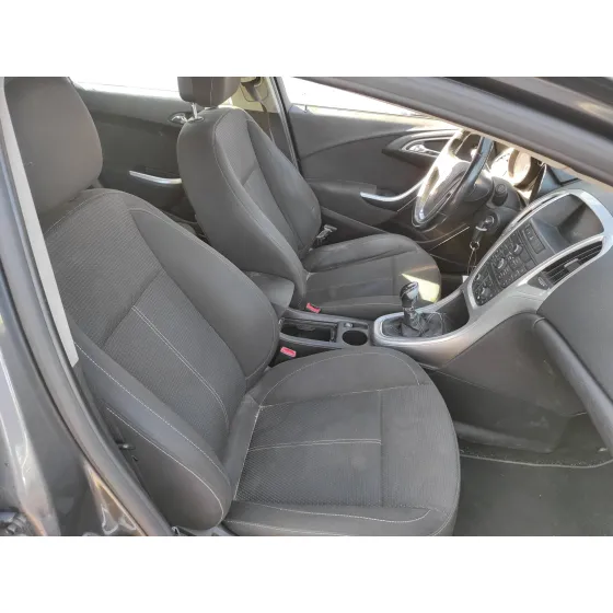 OPEL ASTRA J LIM. '2010 1.7 16V CDTI GRIS OSCURO