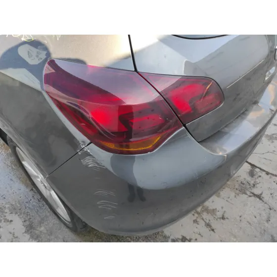 OPEL ASTRA J LIM. '2010 1.7 16V CDTI GRIS OSCURO