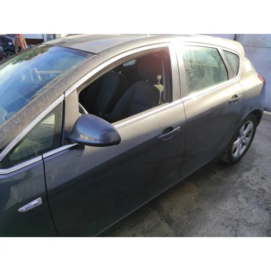 OPEL ASTRA J LIM. '2010 1.7 16V CDTI GRIS OSCURO