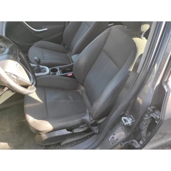 OPEL ASTRA J LIM. '2010 1.7 16V CDTI GRIS OSCURO