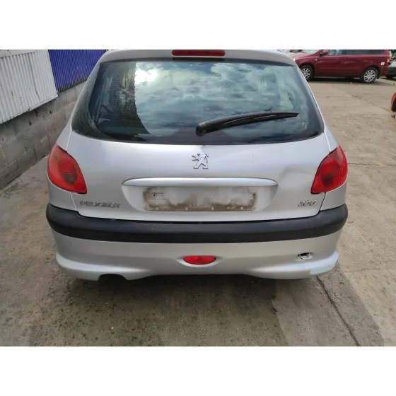 PEUGEOT 206 BERLINA '2003 1.4 PLATA