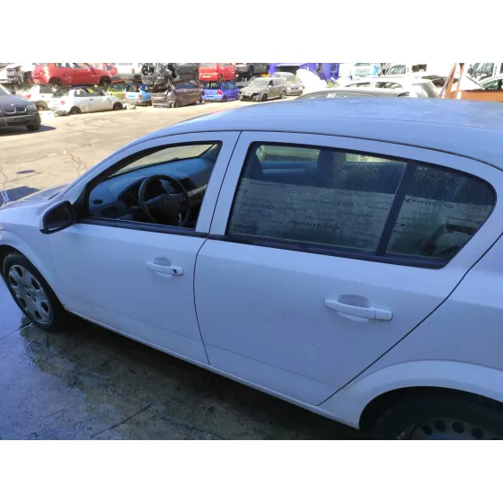 OPEL ASTRA H BERLINA '2004 1.7 16V CDTI CAT (Z 17 DTL / LRB) BLANCO