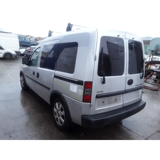 OPEL COMBO (CORSA C) '2005 1.7 16V CDTI PLATA