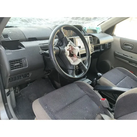Nissan X-TRAIL I (T30) 2001